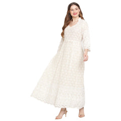 Women's Casual 3/4th Sleeve Embroidered Cotton Kurti (White)