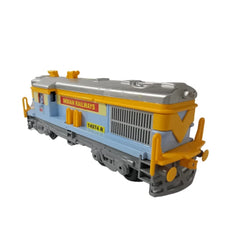 Plastic 8 Wheels Engine With Pull Back Action Train (Multicolor)