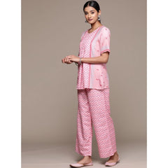 Casual Half Sleeve Geometric Rayon Kurti And Palazzo Set (Pink)