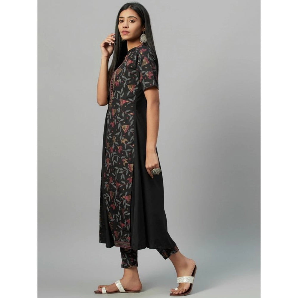 Casual 3-4Th Sleeve Floral Printed Crepe Kurti and Pant Set (Black)