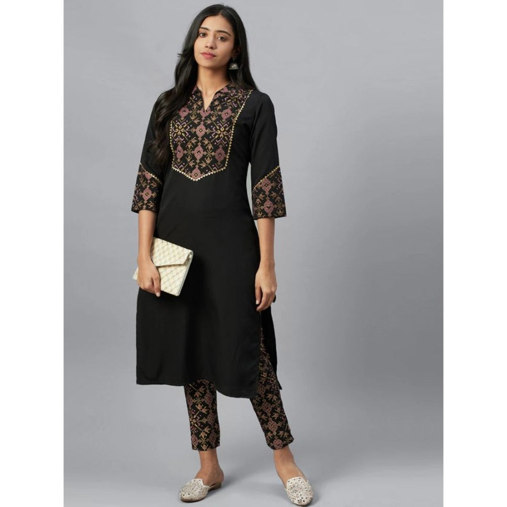 Casual 3-4Th Sleeve Geometric Crepe Kurti and Pant Set (Black)