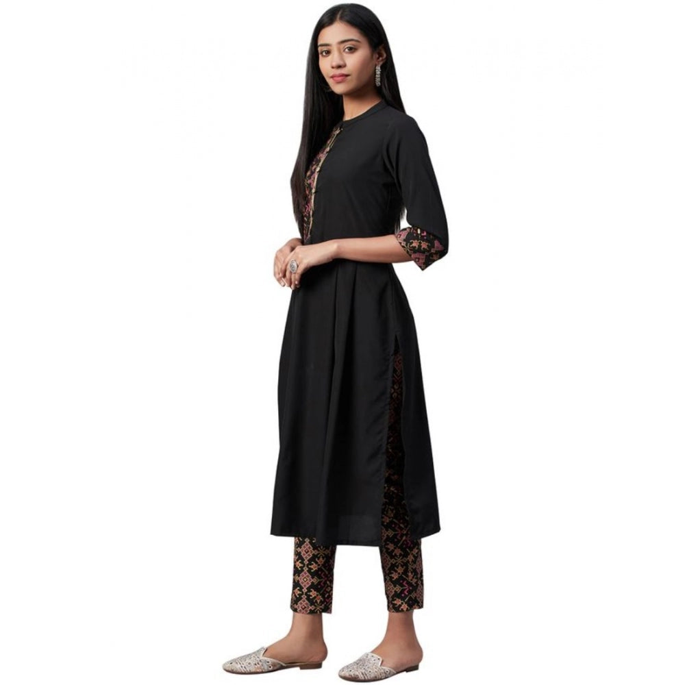 Casual 3-4Th Sleeve Geometric Crepe Kurti And Pant Set (Black)