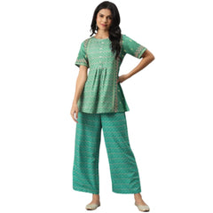 Casual Half Sleeve Geometric Rayon Kurti And Palazzo Set (Green)