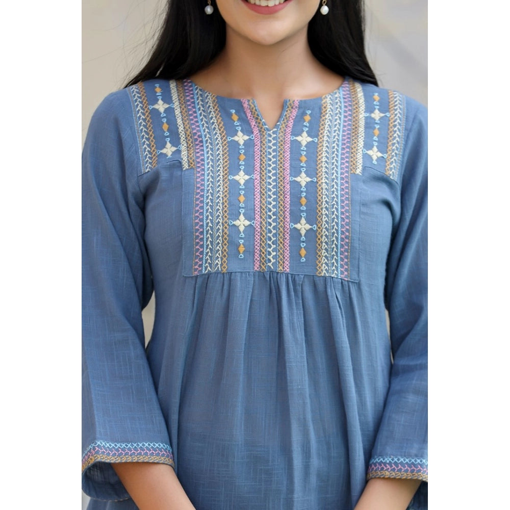 Cotton Embroidered 3/4 Sleeve V-Neck Top (Blue)