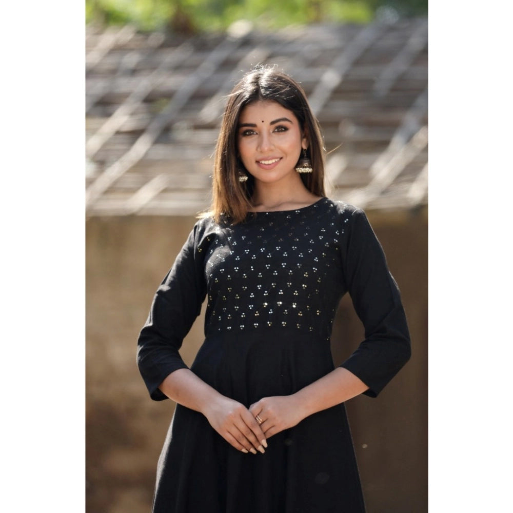 Women's Cotton Solid 3/4 Sleeve Round Neck Kurti (Black)